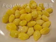 ginkgo180a.jpg ginkgo180a.jpg
