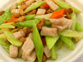 西芹炒肉丁