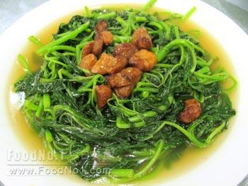 gold-garlic-spinach